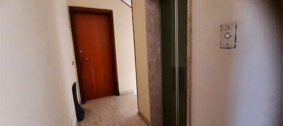 Квартира с 2 комнатами в Римини, Италия № 115379 7