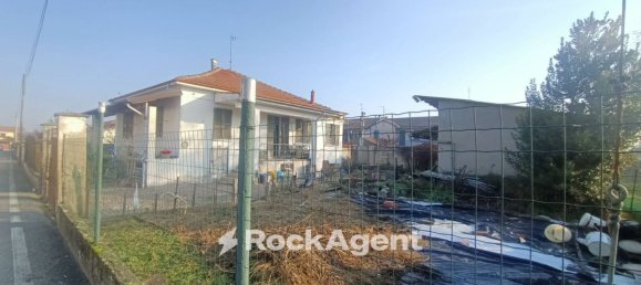 Villa de 2 dormitorios en Frascarolo, Italy No. 295753 2