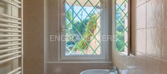 8 rooms House in Sanremo, Italy No. 139042 13