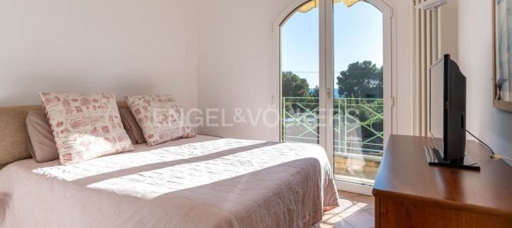 8 rooms House in Sanremo, Italy No. 139042 4