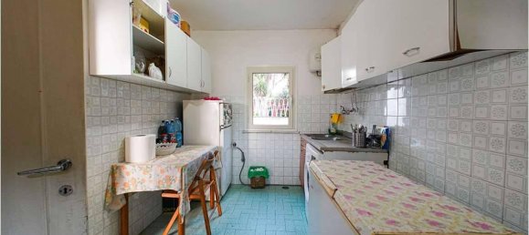 Villa de 8 habitaciónes en Pomezia, Italy No. 25736 3