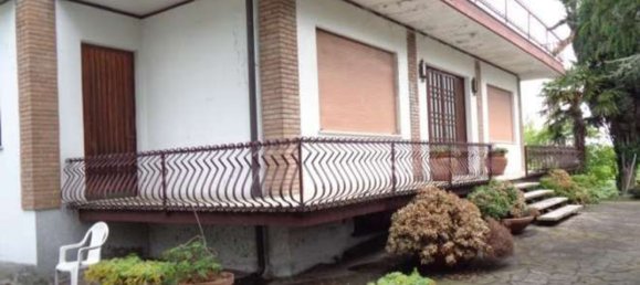 14 rooms Apartment in Sandrigo, Italy No. 207009 10