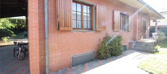 2-Zimmer Villa in Forte dei Marmi, Italy, Nr. 309984 2