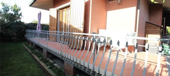 2-Zimmer Villa in Forte dei Marmi, Italy, Nr. 309984 4