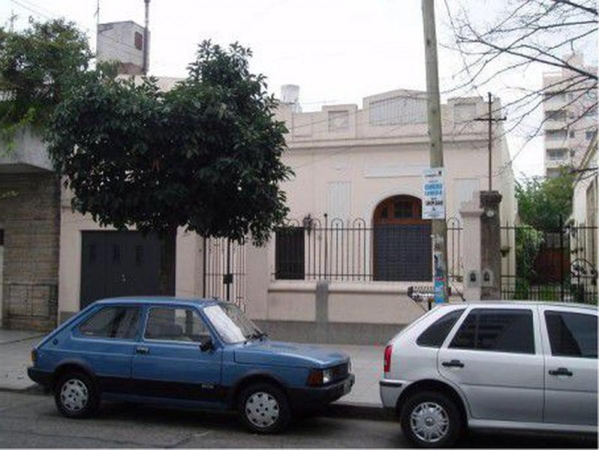 3 Schlafzimmer Haus in Lanus, Argentina, Nr. 6795