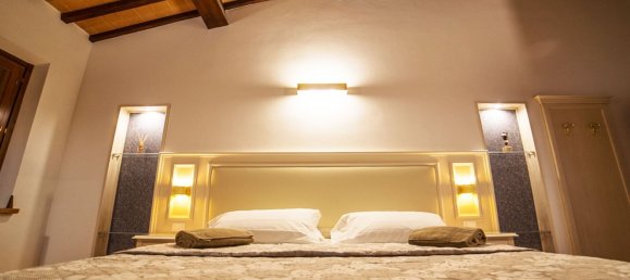 10 bedrooms House in Chiusi, Italy No. 381798 70