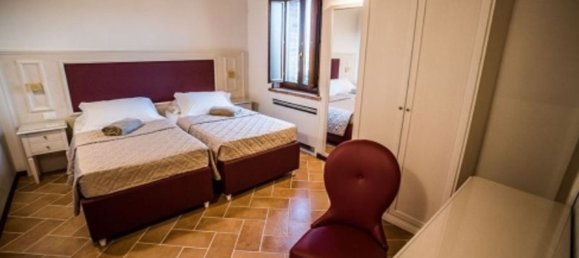 10 bedrooms House in Chiusi, Italy No. 381798 71