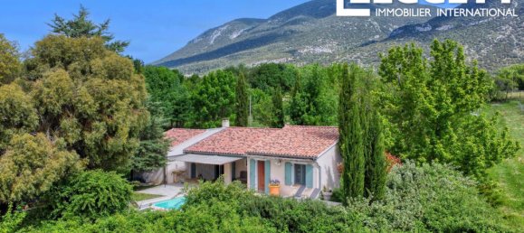 Casa T4 em Rustrel, France N.º 343619 2