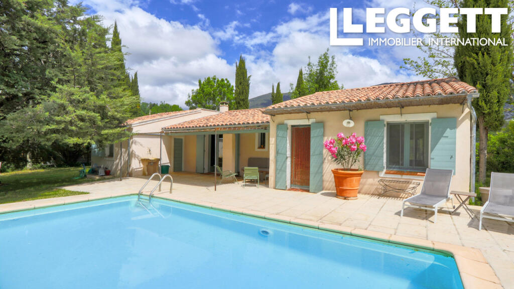 Casa T4 em Rustrel, France N.º 343619