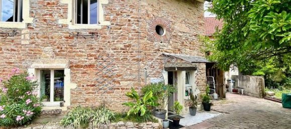 Adosado de 3 dormitorios en Jura, France No. 308361 2