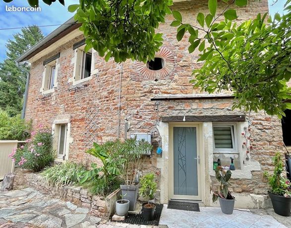 Adosado de 3 dormitorios en Jura, France No. 308361