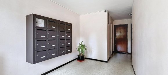 2 bedrooms Apartment in Thiais, France No. 335028 10