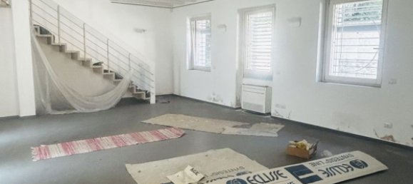 Gebäude in Biassono, Italy 706m², Nr. 338391 31