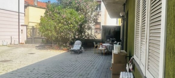 Gebäude in Biassono, Italy 706m², Nr. 338391 19