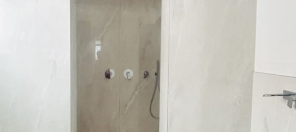 Gebäude in Biassono, Italy 706m², Nr. 338391 38