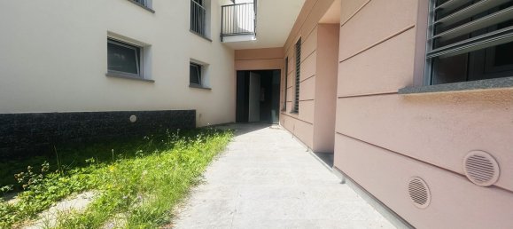 Gebäude in Biassono, Italy 706m², Nr. 338391 24