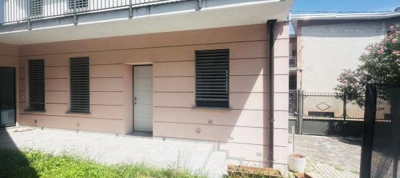 Gebäude in Biassono, Italy 706m², Nr. 338391 26