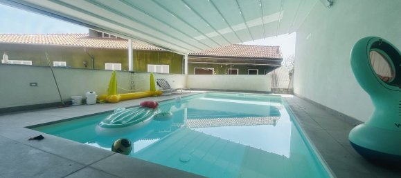 Gebäude in Biassono, Italy 706m², Nr. 338391 45