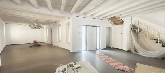 Gebäude in Biassono, Italy 706m², Nr. 338391 35