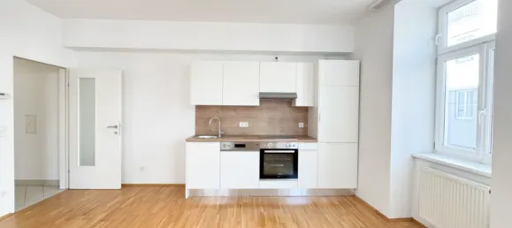 2 rooms Apartment in Hernals, Austria No. 233738 3