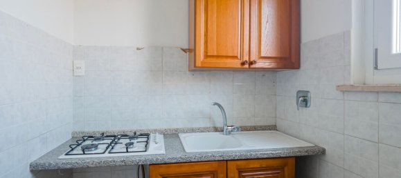 3 bedrooms Apartment in Gassino Torinese, Italy No. 363564 5