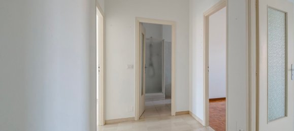 3 bedrooms Apartment in Gassino Torinese, Italy No. 363564 2