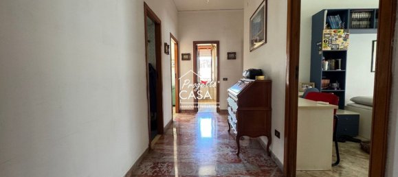 5 Schlafzimmer Wohnung in San Giorgio a Cremano, Italy, Nr. 340061 13