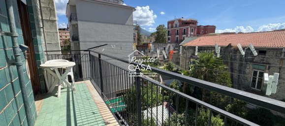 5 Schlafzimmer Wohnung in San Giorgio a Cremano, Italy, Nr. 340061 11