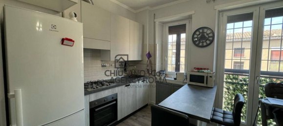 3 bedrooms Apartment in Rome, Italy No. 106965 5