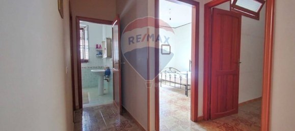 Casa de 3 dormitorios en Terrasini, Italy No. 66443 4