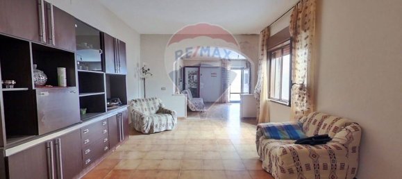 Casa de 3 dormitorios en Terrasini, Italy No. 66443 11