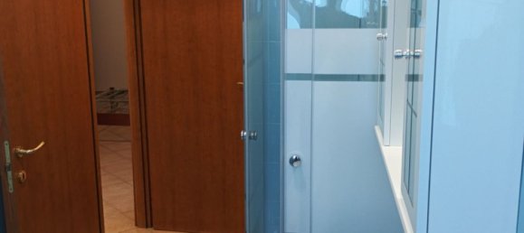 Квартира с 4 комнатами в Казацца, Италия № 274277 12