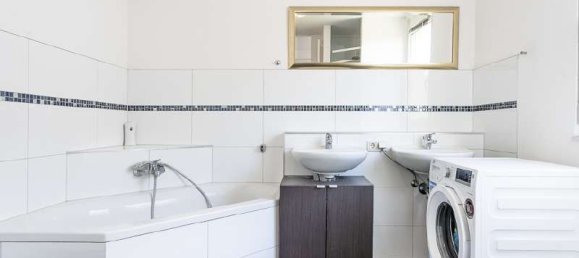 5 rooms Townhouse in Kelsterbach, Germany No. 57822 5