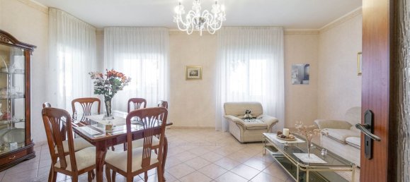 3 bedrooms Apartment in Belpasso, Italy No. 105524 5