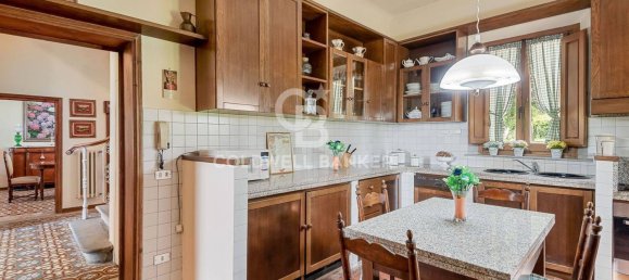 15 rooms Villa in Castelfranco di Sotto, Italy No. 63575 14