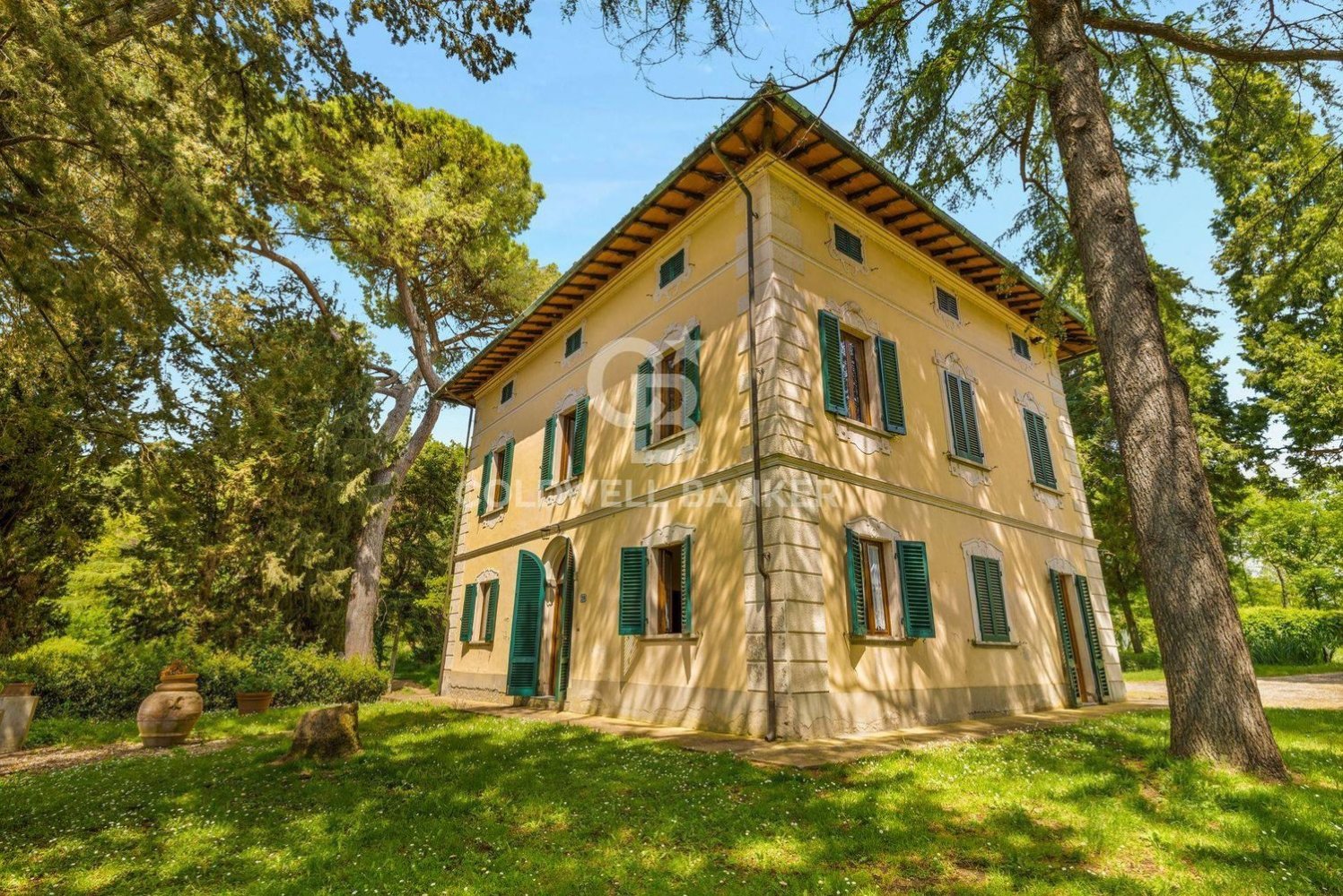 15 rooms Villa in Castelfranco di Sotto, Italy No. 63575
