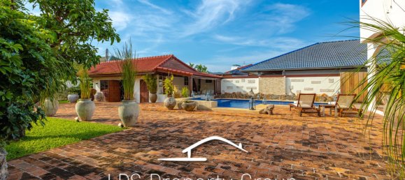 6 bedrooms Cafe / restaurant in Hua Hin, Thailand No. 6780 9