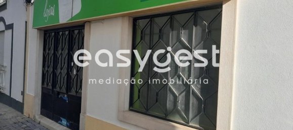 137m² Commercial property in Beja, Portugal No. 33169 12