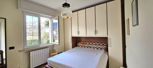 13 rooms Villa in Massa, Italy No. 237311 12