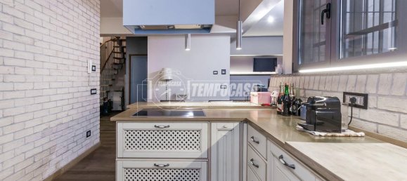 4-salle Appartement à Milan, Italy No. 247796 29