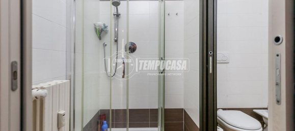 4-salle Appartement à Milan, Italy No. 247796 14