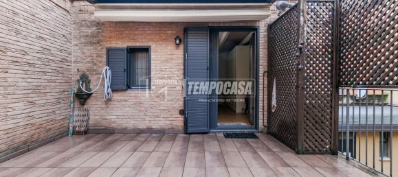 4-salle Appartement à Milan, Italy No. 247796 2