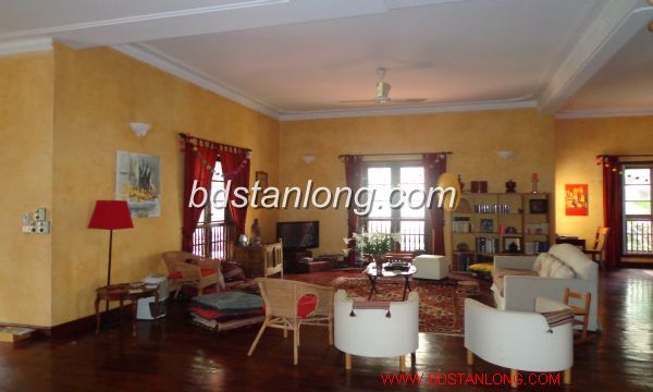 5 bedrooms Villa in Tay Ho, Vietnam No. 7140