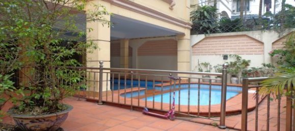 5 bedrooms Villa in Tay Ho, Vietnam No. 7140 17