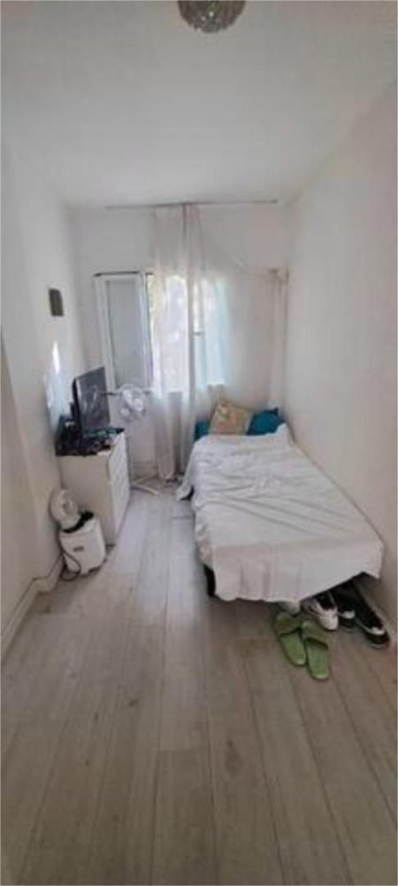 Apartamento de 3 dormitorios en Palma de Mallorca, Spain No. 181910