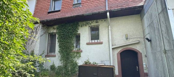 9 rooms Townhouse in Frankfurt am Main, Germany No. 247436 2