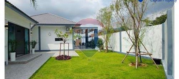 Café/restaurante de 4 dormitorios en Pattaya, Thailand No. 12263 3