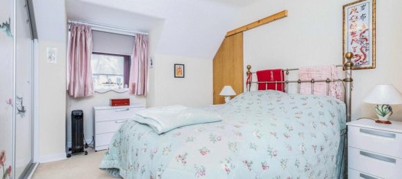  House in Keith, United Kingdom No. 2432 24