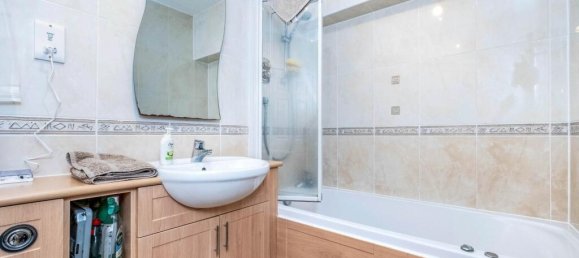  House in Keith, United Kingdom No. 2432 14