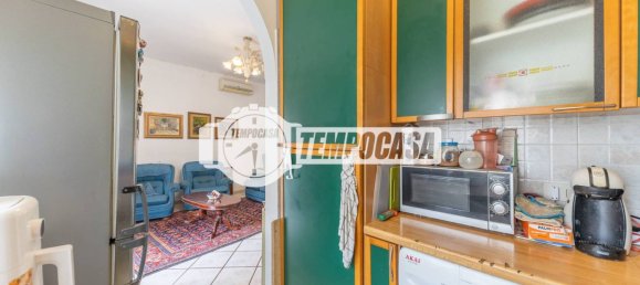 2 bedrooms Apartment in Rome, Italy No. 347010 28